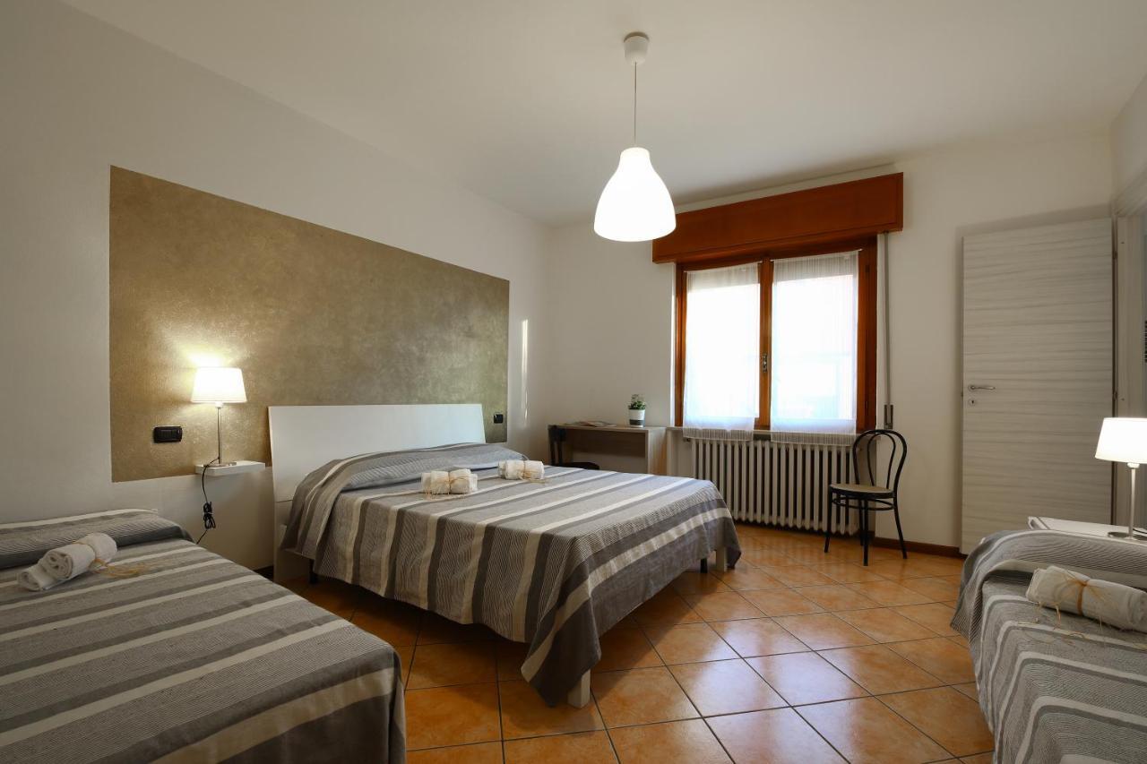 InGarda Hotel Cavalcaselle Bagian luar foto